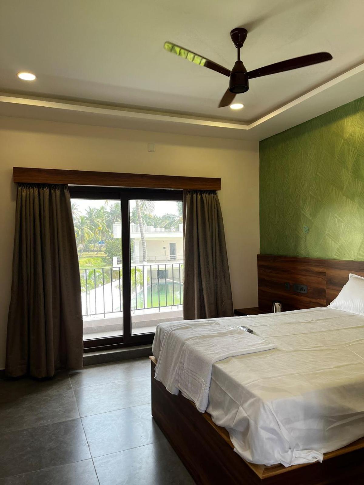 Trigon Retreat Hotel Pūrnānkuppam Екстериор снимка